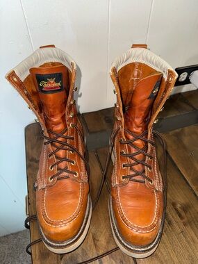 Thorogood Men's Tan Moc Toe Work Boots